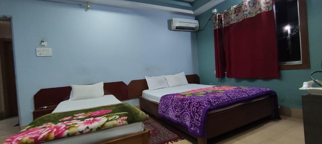 Hotel Nandanik Palace Falakata Екстер'єр фото